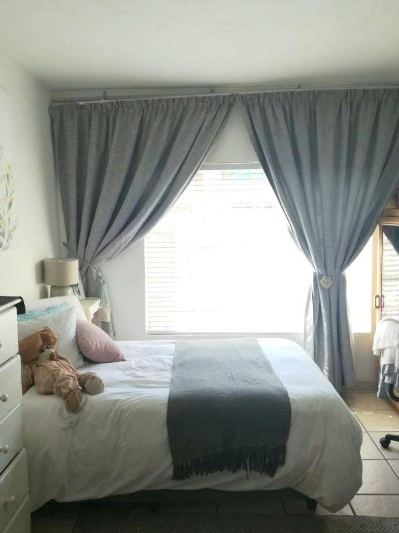 1 Bedroom Property for Sale in Die Bult North West